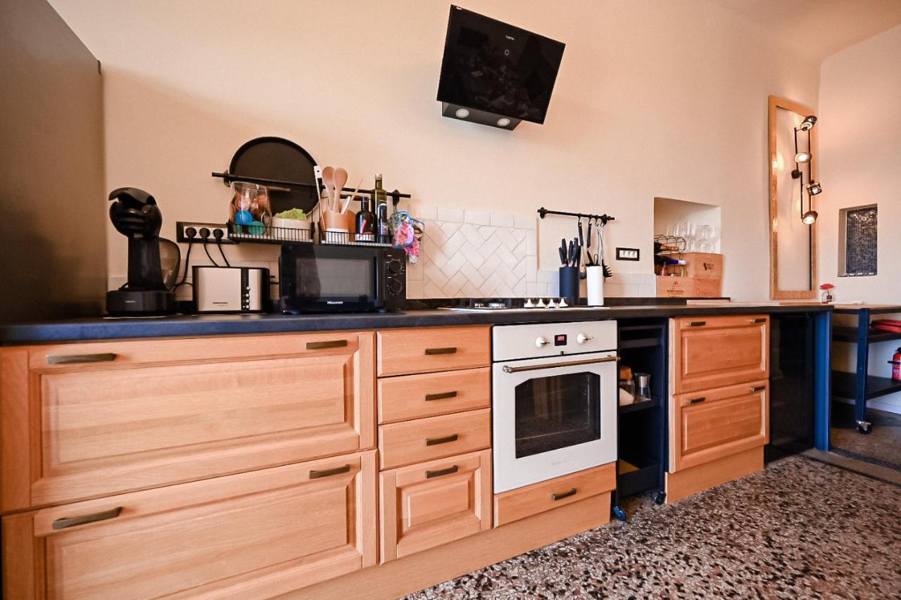 '2R' City Center Holidays And Workstays Rijeka Ngoại thất bức ảnh