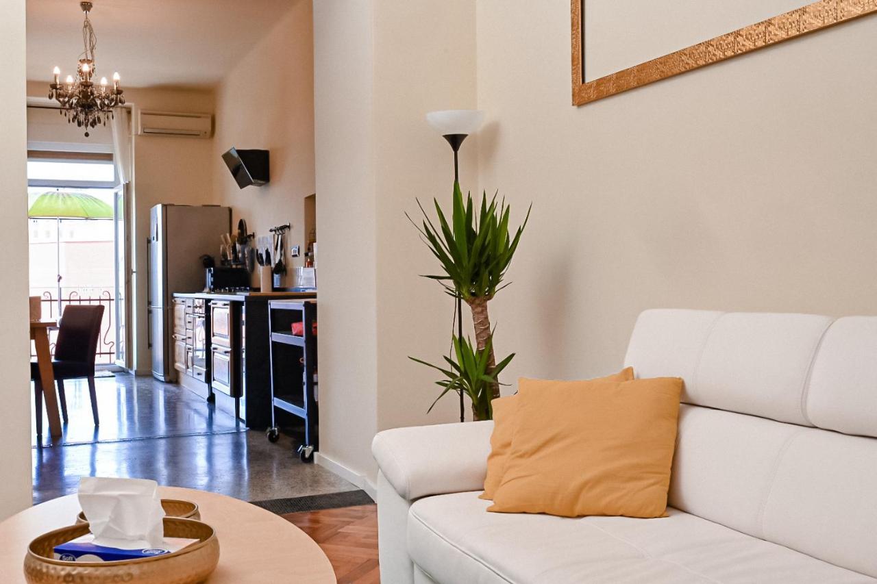 '2R' City Center Holidays And Workstays Rijeka Ngoại thất bức ảnh